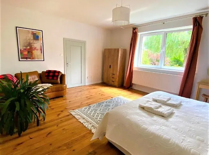 Szelag - Z Dwiema Sypialniami I Tarasem 波兹南